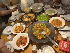-聚鑫朋酸菜肥肠(文艺路口店)