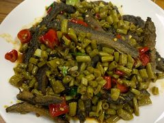 -牛八宝桂林米粉(八里庄店)