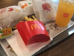 -麦当劳(番禺信联大厦店)