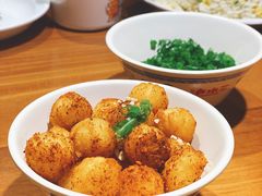 孜然小土豆-炉小二铜锅牛蛙•川湘菜(三里屯店)