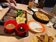 -必胜客(漕宝路店)