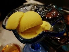 榴莲冰淇淋-吱咖啡西式简餐