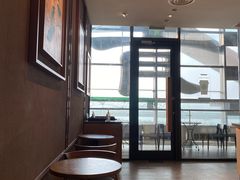 -星巴克(青岛火车北站候车大厅店)
