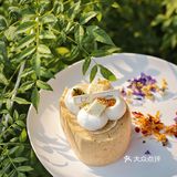 老广探店 | 藏系写字楼嘅空中花园食个秋日桂花cake！