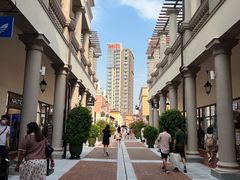 -佛罗伦萨小镇广佛名品奥特莱斯(疏港路店)