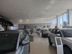 -上海永达奥诚奥迪4S店(申江路店)