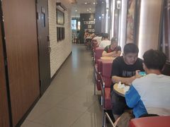 大堂-汉堡王(高坪王府井店)