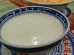 -赵记传承特色牛奶甜品(泉城广场店)