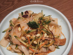 -吕氏疙瘩汤·新派鲁菜(济南万象城店)