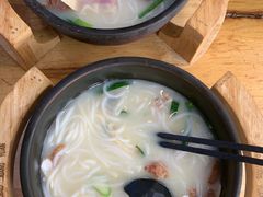 -桥香园过桥米线(国贸店)
