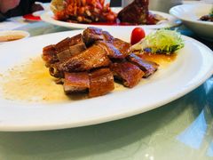 招牌烧鹅仔-亢龙太子酒轩(东湖店)