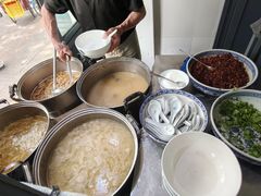 -赵家名吃四味烩菜(东大寺门食品街店)