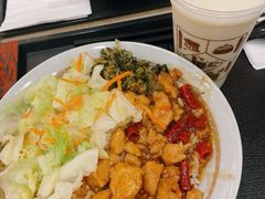 宫爆鸡丁饭-永和大王(一口茶豆浆|花香豆更香·长寿路店)