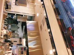 -俏凤凰(美林M·LIVE天地东座店)