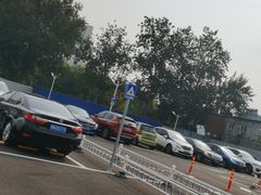 -左外关厢东里-停车场