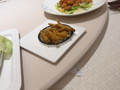 -顺峰海鲜酒楼(省府店)