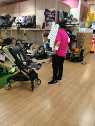 -孩子王(奥克斯广场店)