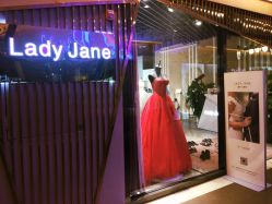 -Lady  Jane高端婚纱礼服馆
