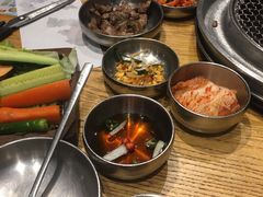 餐前小菜-姜虎东白丁烤肉(虹桥天地店)