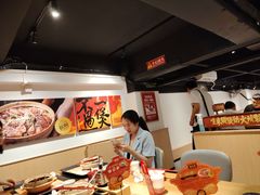 -华记煲仔华·煲仔饭(市桥易发店)