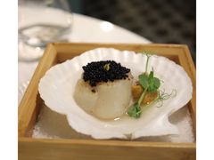 -La Mer Restaurant & Lounge