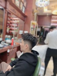 -尼特斯男士发型馆