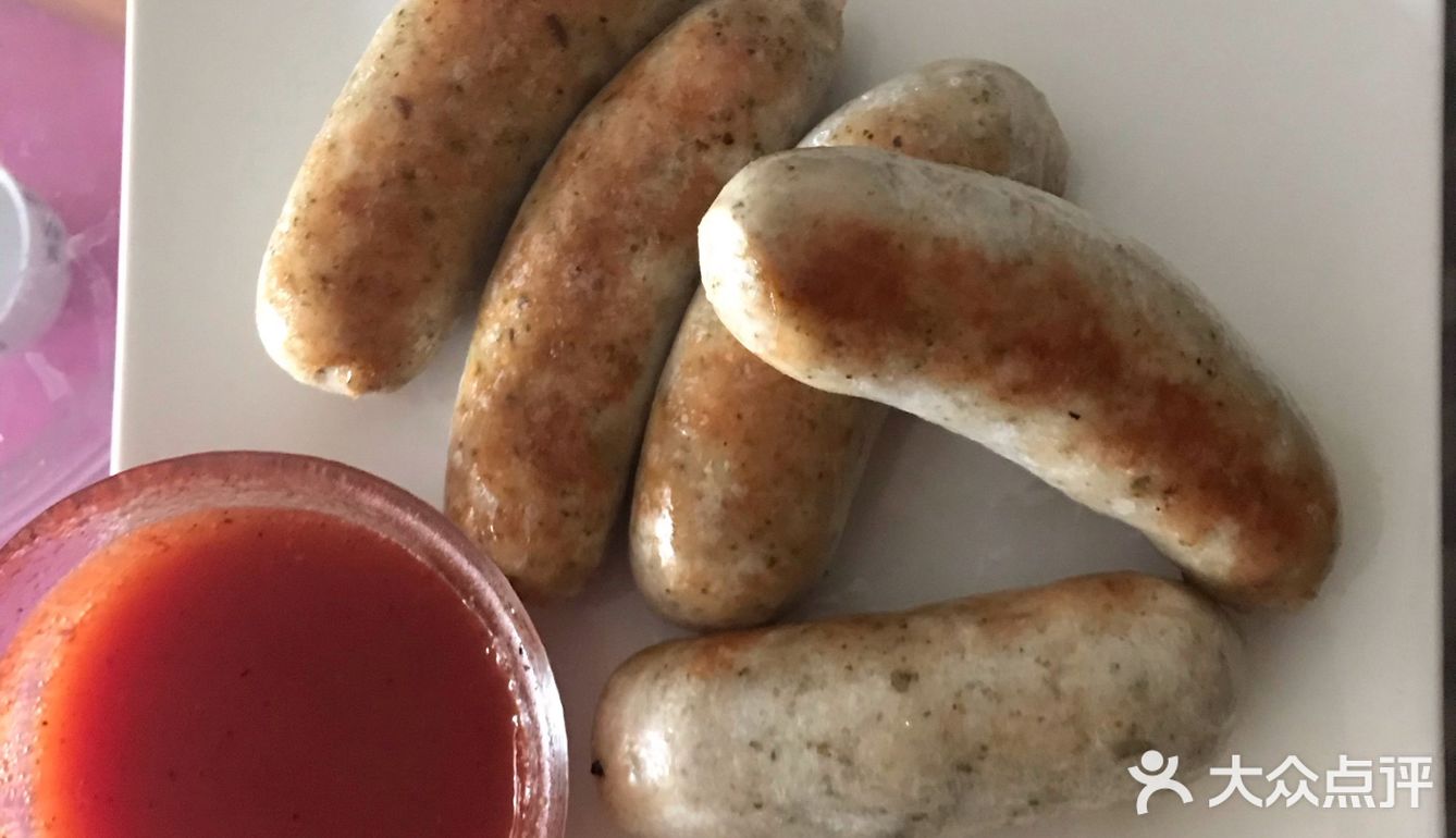 好在之前开德餐馆的时候和主厨大哥学了点