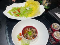 -新天明砂锅鱼头煲