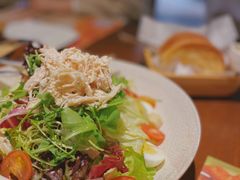 凯撒色拉-斯比特花园西餐厅(东方商厦店)