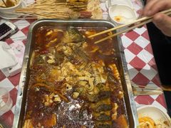 -老街烧烤大排档·地道湖北菜·龙虾馆(汉口火车站店)