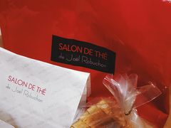 -Salon de The de Joel Robuchon(外滩18号店)