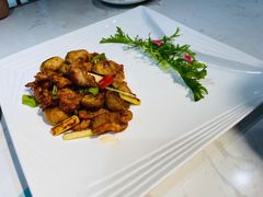 香煎口蘑脆爽肉-周三的情书花园餐厅(江北店)