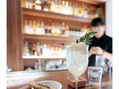 -蓉LOUNGE威士忌鸡尾酒FLOWER酒吧