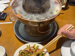 -年巴羊肉铺老铜锅(梅江店)