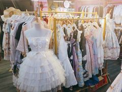 -甜镜物语 LOLITA·汉服·JK制服三坑生活馆(滨江道店)
