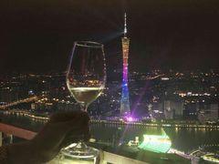 -广州柏悦酒店·悦吧·顶楼露天酒吧