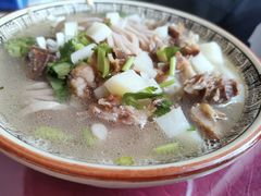 -陕北农家小吃风干羊肉剁荞面