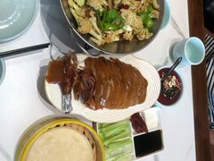 -梅利汴京烤鸭•开封豫菜地标店(东大街店)