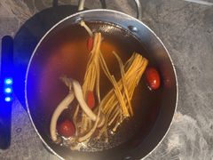 -德天肥牛海鲜火锅(城西银泰店)