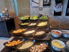 自助取餐区-美食汇·海鲜自助西餐厅·江门富力万达嘉华酒店