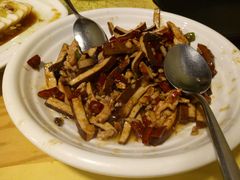 青椒香干炒肉丝-我家小馆(步行街南路店)