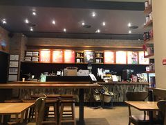 -星巴克臻选(成都来福士店)