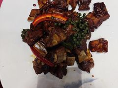 -鱼满舱·鲜活海鲜·正宗鲁菜