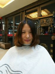 梁老师内扣烫-龙美容美发