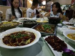 -盐帮食坊•小河帮川菜(四川师大店)