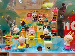 -泡泡玛特POPMART(蓝色港湾店)