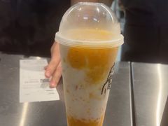 -喜茶(上海淮海中路渔阳里店)