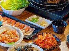 -山居屋炭火烧肉(厚街万达店)