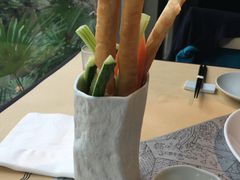 -穹六人间 people 6(岳阳路店)