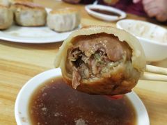 -马姐爆肚儿门丁肉饼